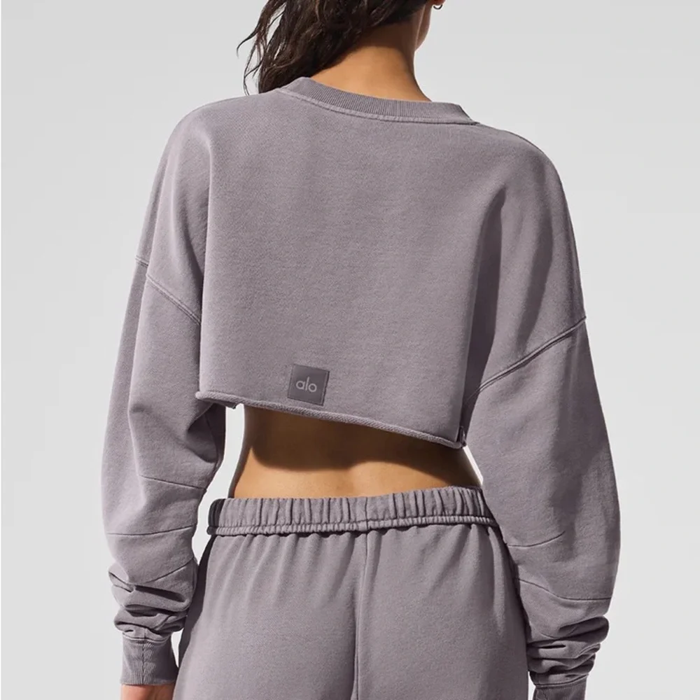 ALO Yoga Washed Extreme Cropped Pullover